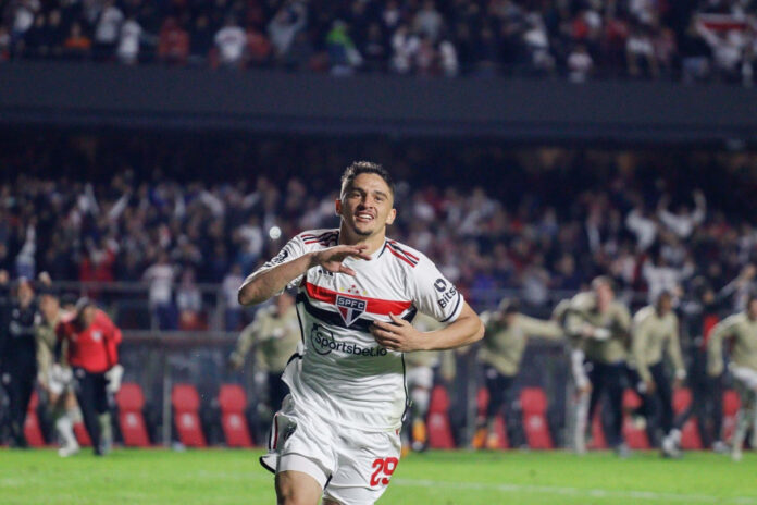 arboleda-e-pablo-maia-devem-reforcar-sao-paulo-contra-o-alianza-lima