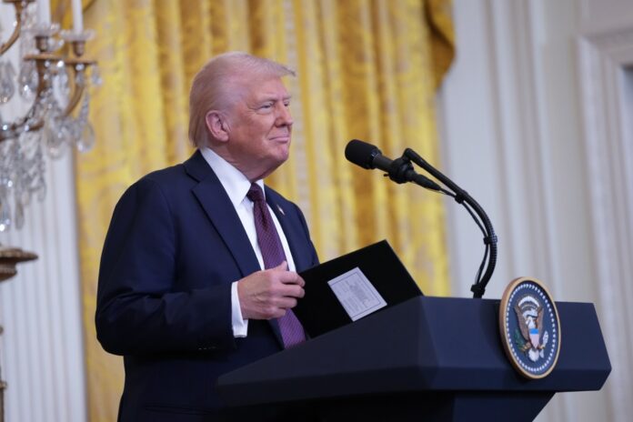 trump-ordena-reabertura-da-prisao-de-alcatraz,-fechada-em-1963