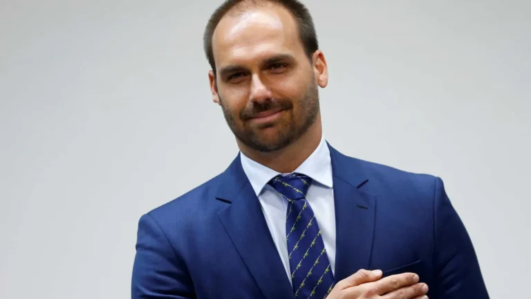 eua-desmente-eduardo-bolsonaro-sobre-sancoes-a-alexandre-de-moraes