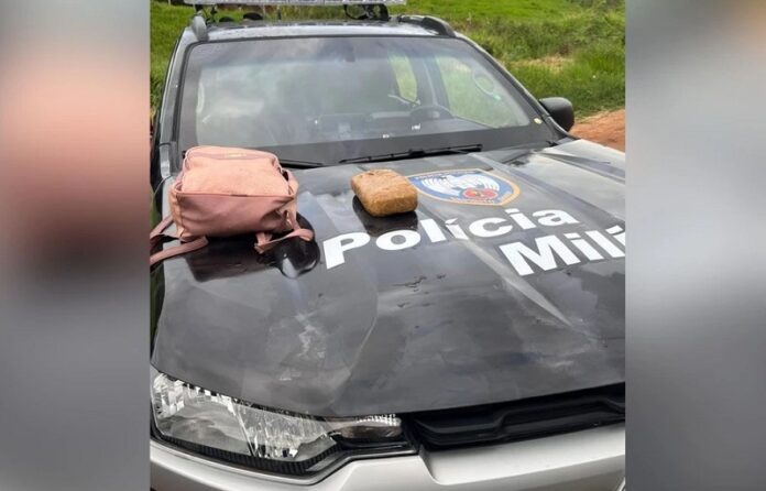 mulher-e-presa-no-es-levando-1-kg-de-crack-em-onibus-de-sp-para-teixeira-de-freitas