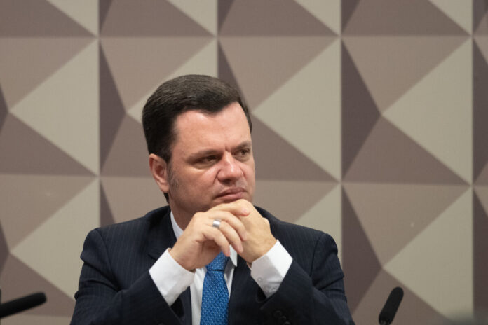 8/1:-anderson-torres-indica-ibaneis-e-ciro-nogueira-como-testemunhas