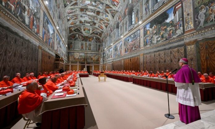 conclave-entra-no-segundo-dia-de-votacao-para-eleger-novo-papa-sem-nenhum-nome-como-favorito