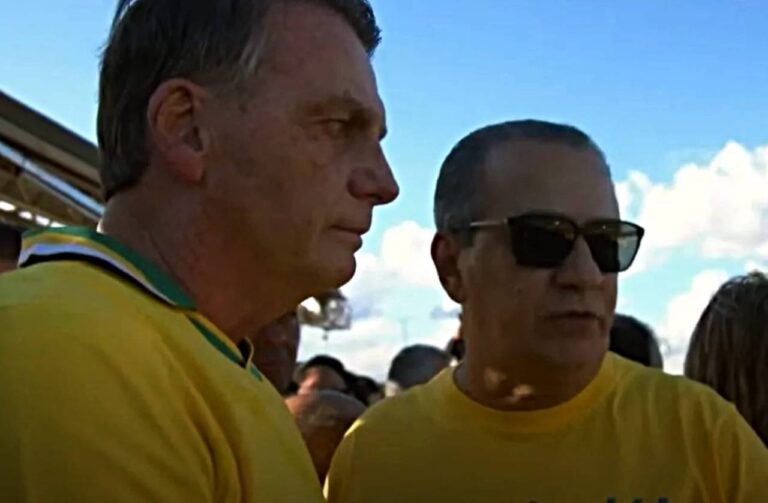 ao-lado-de-malafaia,-bolsonaro-participa-de-primeiro-ato-pela-anistia-apos-sua-cirurgia