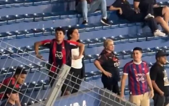 torcedores-do-cerro-porteno-praticam-novos-atos-de-racismo-contra-palmeirenses