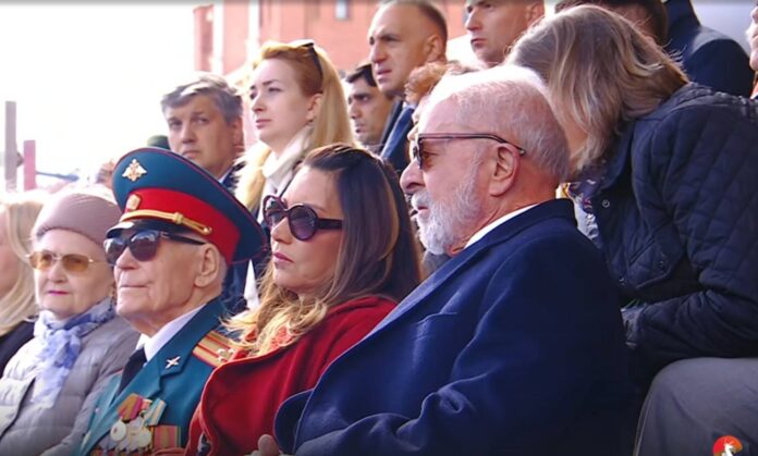 russia:-lula-acompanha-desfile-dos-80-anos-do-fim-da-2a-guerra.-video