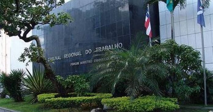 trt-anuncia-suspensao-de-atendimento-nas-varas-do-trabalho-da-bahia;-saiba-mais