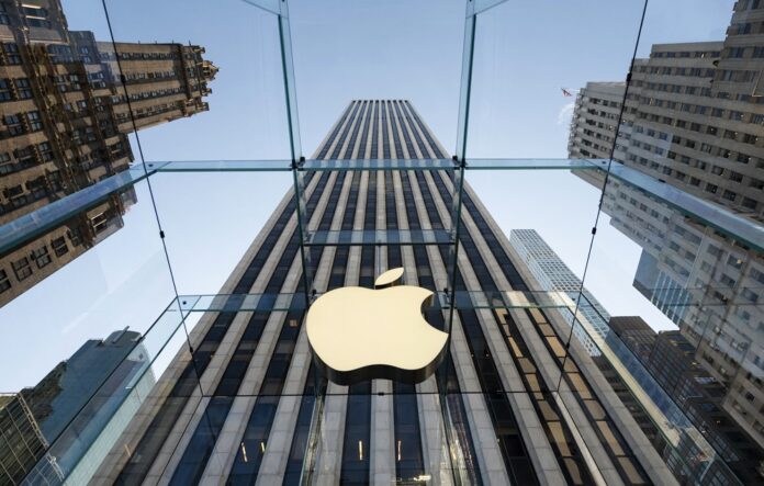 apple-cogita-aumentar-preco-do-iphone,-mas-evita-culpar-tarifas-de-trump