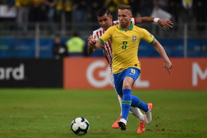 oposicao-quer-que-cbf-ouca-governo-antes-de-mudar-uniforme-da-selecao