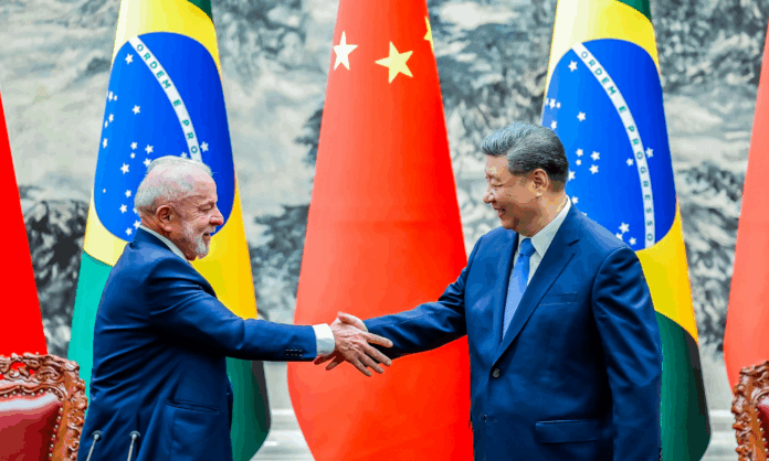 xi-jinping-e-lula-defendem-colaboracao-na-america-latina-e-criticam-‘bullying’-e-‘hegemonia’-dos-eua