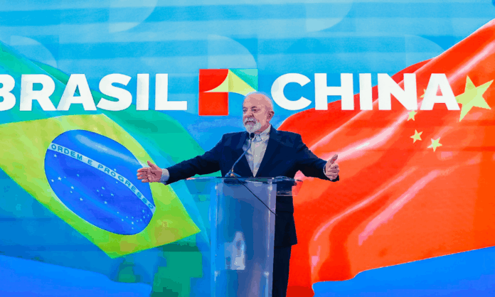 lula-afirma-que-pedira-a-putin-para-comparecer-as-negociacoes-em-istambul