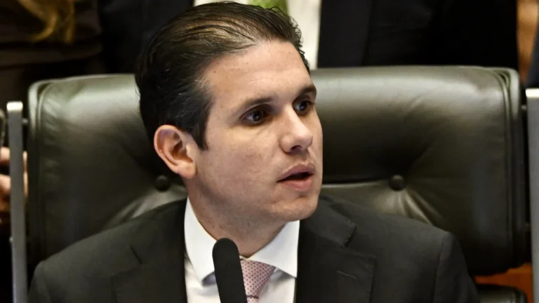 motta-chama-primeira-turma-de-‘uma-parte’-do-stf-e-contesta-decisao-contra-camara