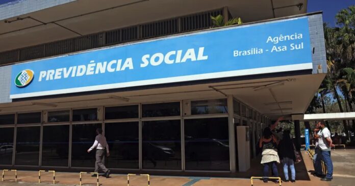 pedidos-de-reembolso-ao-inss-passam-de-1-milhao