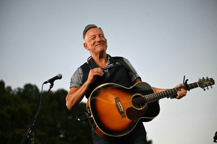 apos-atacar-taylor-swift,-trump-diz-que-bruce-springsteen-e-um-‘babaca’-e-‘burro-como-uma-pedra’