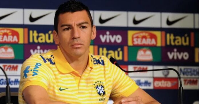 zagueiro-do-penta-e-ex-capitao-da-selecao,-lucio-e-internado-apos-acidente-domestico