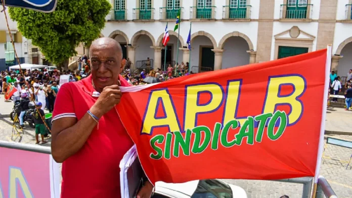 aplb-rebate-prefeitura-e-diz-que-proposta-nao-contempla-os-professores