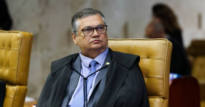 ministro-flavio-dino-marca-audiencia-e-lista-argumentos-contra-execucao-obrigatoria-de-emendas