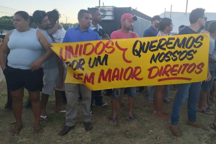 compradores-de-loteamento-ligado-a-leonardo-protestam-por-entrega