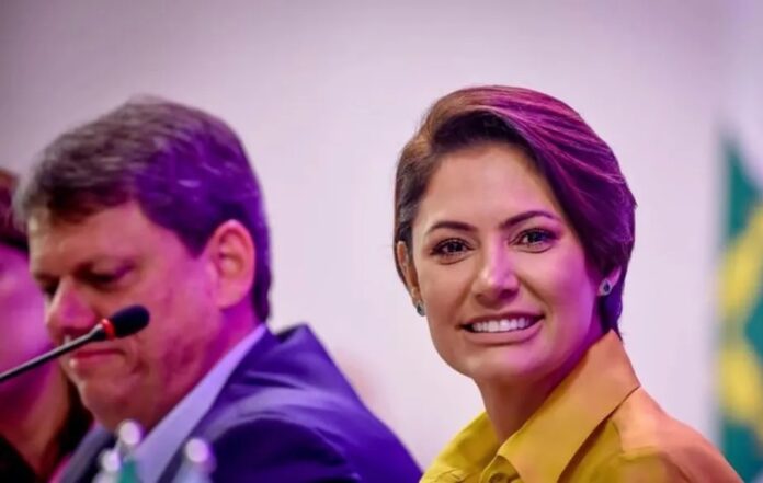 lula-apaga-‘fogo-amigo’-e-sai-em-defesa-de-rui-costa;-veja