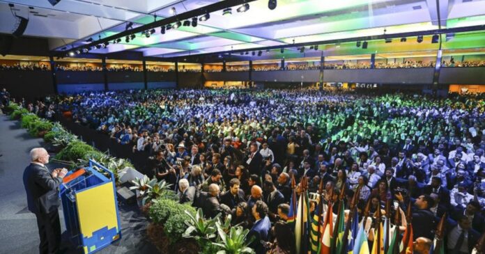 lula-enfatiza-parceria-com-prefeituras-em-evento-sobre-autonomia-municipal