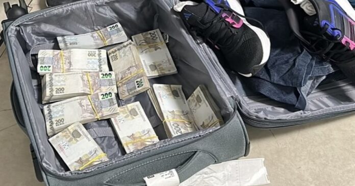 pf-prende-trio-de-“empresarios”-que-transportavam-r$-1,2-milhao-em-especie-no-aeroporto-de-brasilia