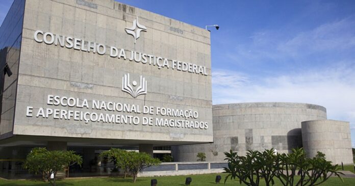nova-regra-permite-que-folgas-e-ferias-de-juiz-possam-somar-ate-202-dias;-entenda