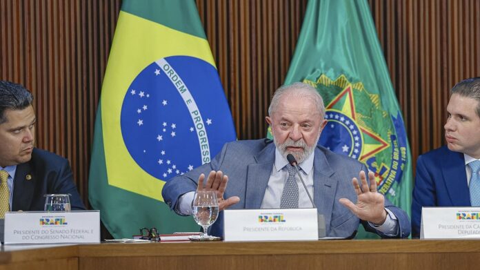 mp-do-setor-eletrico-garantira-liberdade-para-consumidor-e-fara-‘justica-tarifaria’,-diz-lula