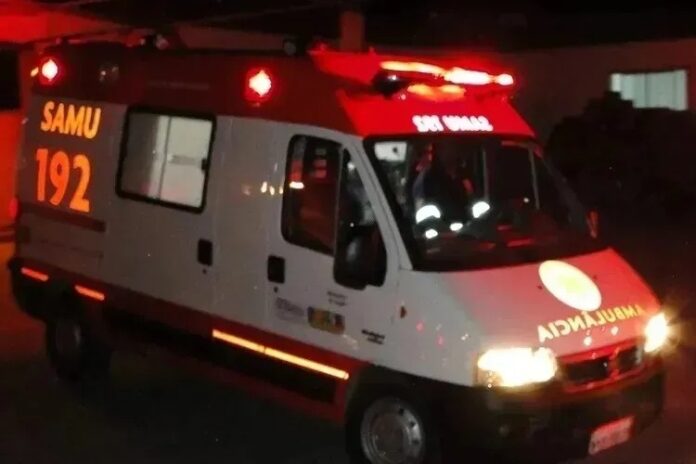 jovem-e-baleado-apos-ser-arrastado-por-suspeito-em-bar-de-brumado