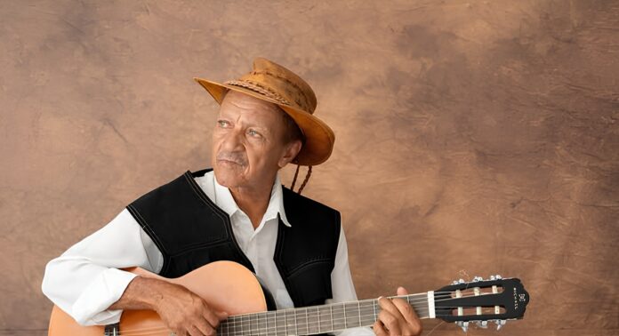 morre-wilson-aragao,-cantor-e-compositor-baiano,-aos-75-anos
