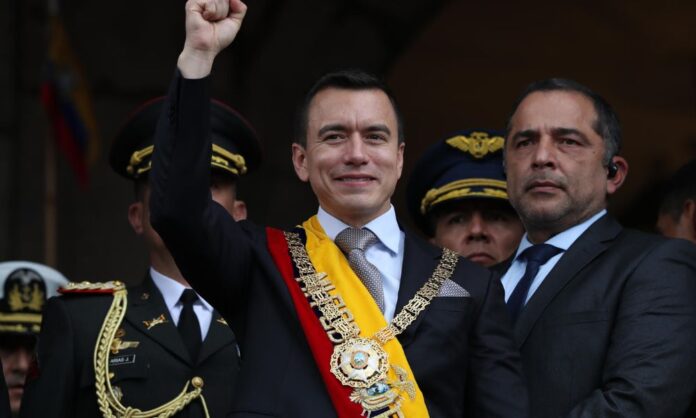 noboa-toma-posse-para-2o-mandato-no-equador-com-discurso-contra-violencia