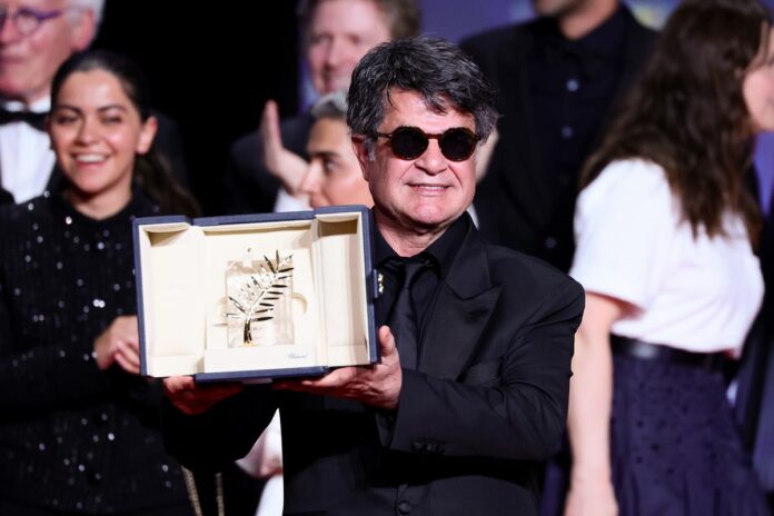 ira-ignora-palma-de-ouro-historica-de-jafar-panahi-em-cannes