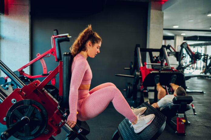 personal-ensina-os-melhores-exercicios-para-definir-pernas-e-gluteos