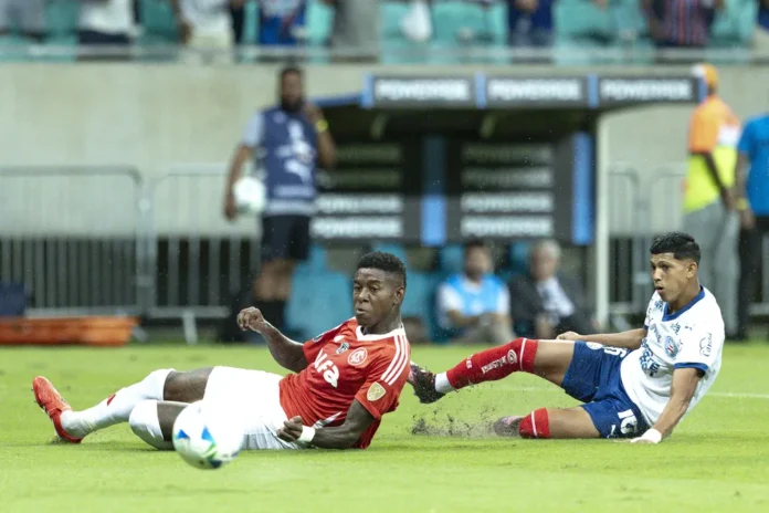 no-beira-rio,-bahia-encara-historico-negativo-por-vaga-nas-oitavas
