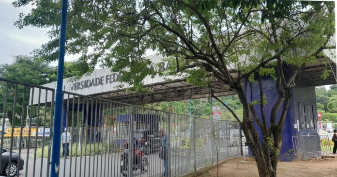 ufba-suspende-restricoes-de-ar-condicionado-e-elevadores-apos-verbas-liberadas-pelo-mec