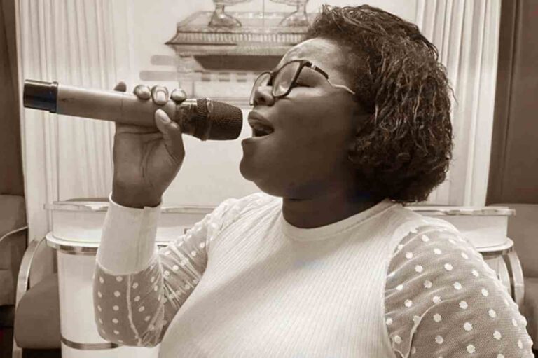 cantora-gospel-e-dois-filhos-sao-brutalmente-assassinados-em-mongagua;-ex-cunhado-e-preso