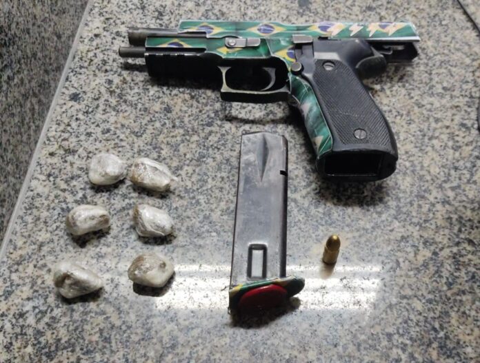 bahia-retira-20-armas-por-dia-de-faccoes-criminosas-e-amplia-ofensiva-contra-o-trafico