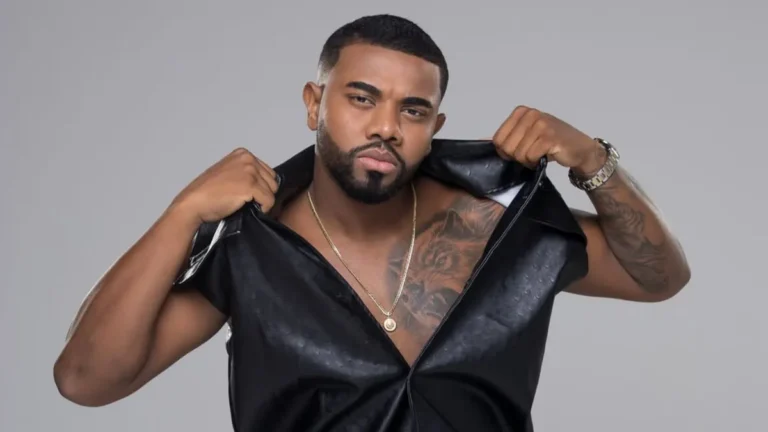 davi-brito-e-detonado-ao-seduzir-exibindo-abdomen-trincado:-‘ridiculo’