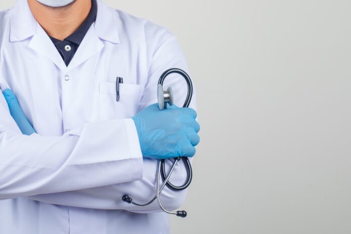 um-medico-e-violentado-a-cada-duas-horas-no-brasil,-apontam-dados-do-cfm
