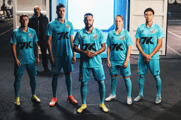 santos-homenageia-neymar-com-lancamento-de-camisa-azul-turquesa