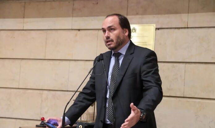 eduardo-bolsonaro-quer-evitar-candidaturas-de-michelle-e-tarcisio