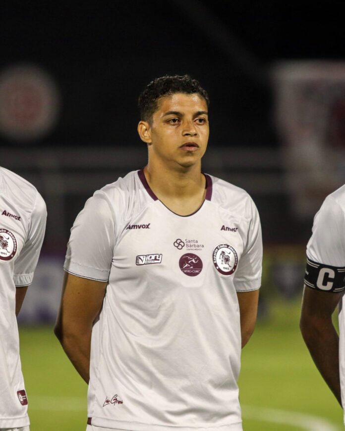 cria-da-base-do-jacuipense,-weverton-e-emprestado-ao-avai-ate-o-fim-da-temporada
