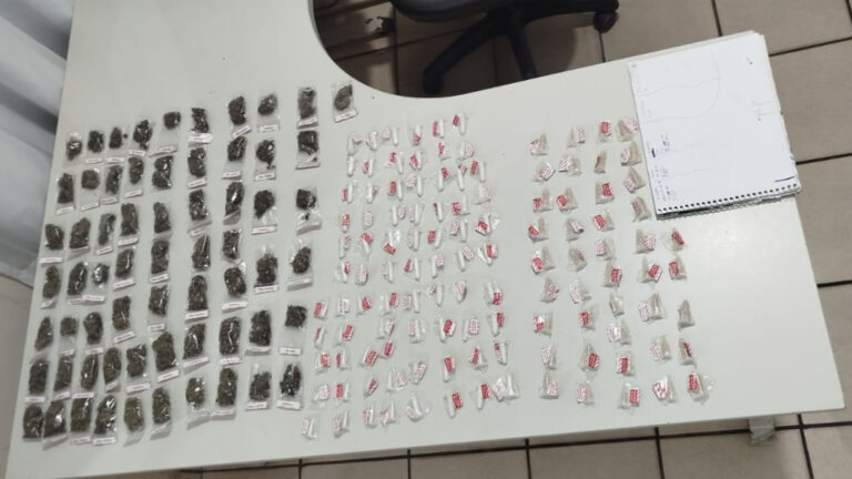 Polícia Militar prende dois suspeitos de tráfico de drogas em Posto da Mata