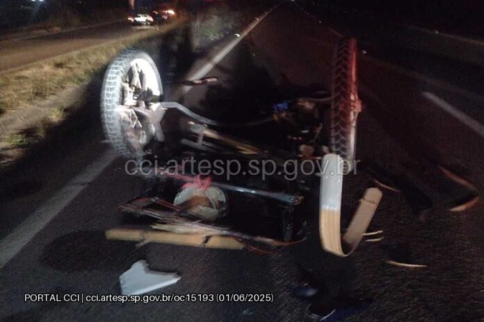 colisao-entre-charrete-e-motos-deixa-1-morto-e-3-feridos-em-campinas