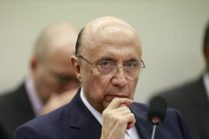 haddad-trava-disputa-interna-no-pt-por-aumento-do-iof,-diz-henrique-meirelles