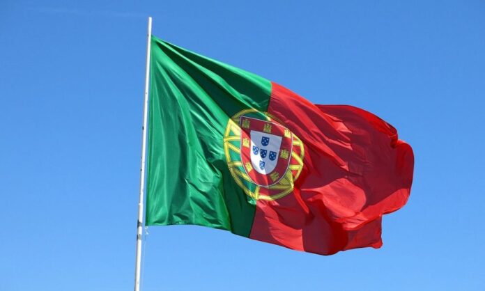 mais-de-5.000-brasileiros-terao-que-deixar-portugal
