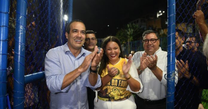 prefeitura-entrega-campo-de-grama-sintetica-e-praca-reformada-em-campinas-de-piraja