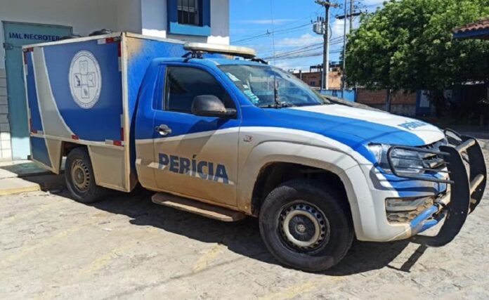 homem-de-53-anos-e-encontrado-morto-em-teixeira-de-freitas;-morte-sob-investigacao.