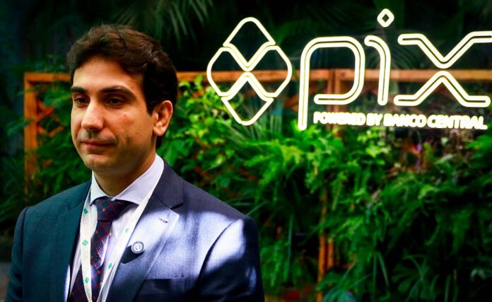 banco-central-lanca-o-pix-automatico-e-galipolo-enaltece-iniciativa