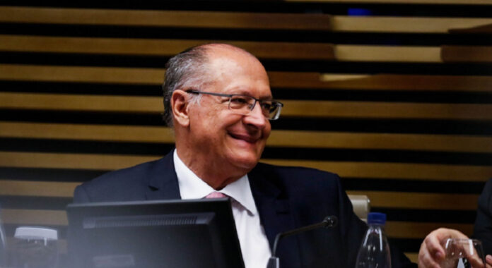 alckmin-diz-que-governo-lanca-nos-proximos-dias-o-redata,-plano-nacional-de-data-centers
