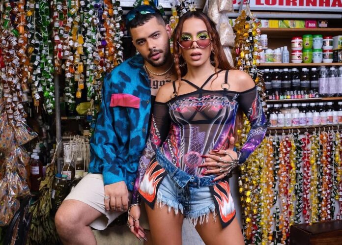 com-pedro-sampaio,-anitta-estreia-no-sao-joao-de-campina-grande