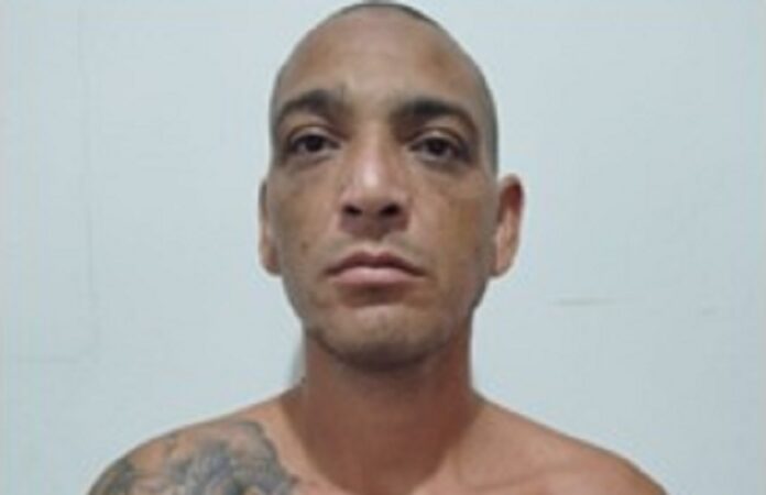 policia-prende-suspeito-ligado-ao-comando-vermelho-por-homicidio-e-trafico-em-nova-vicosa